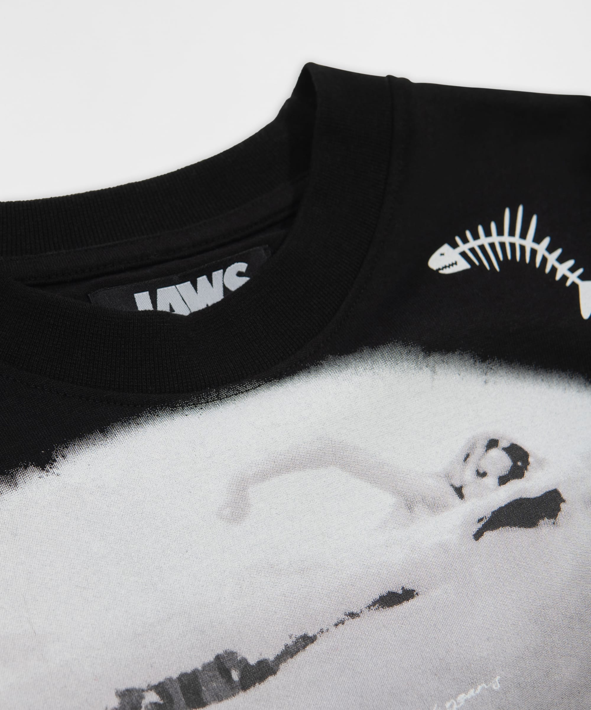Jaws There Is A Creature Short Sleeve Tee - Black - Image 3