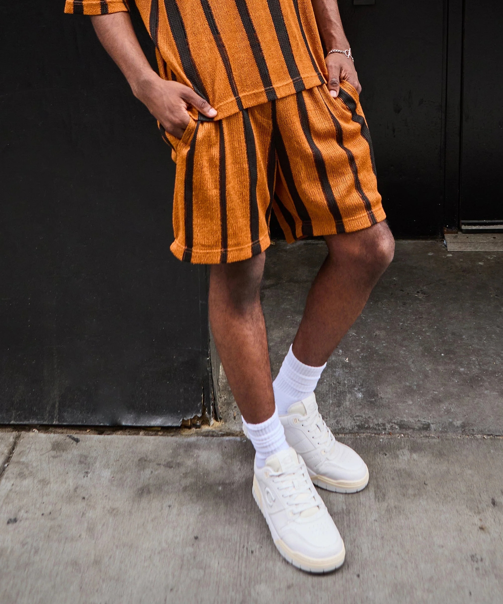 Textured Knit Short - Brown - Image 6