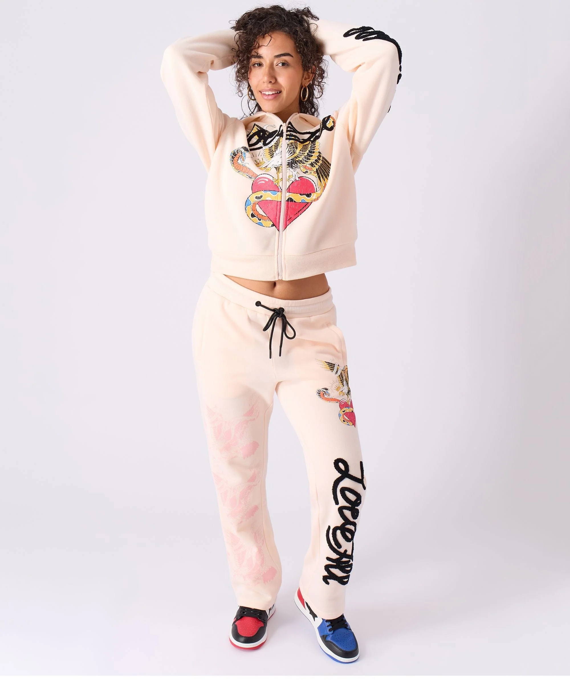 Women Love All Embroidered Cropped Hoodie - Pink - Image 10